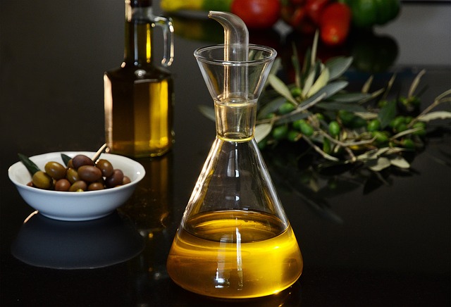 Olivenöl richtig lagern: So bleibt Dein Öl frisch, aromatisch und gesund